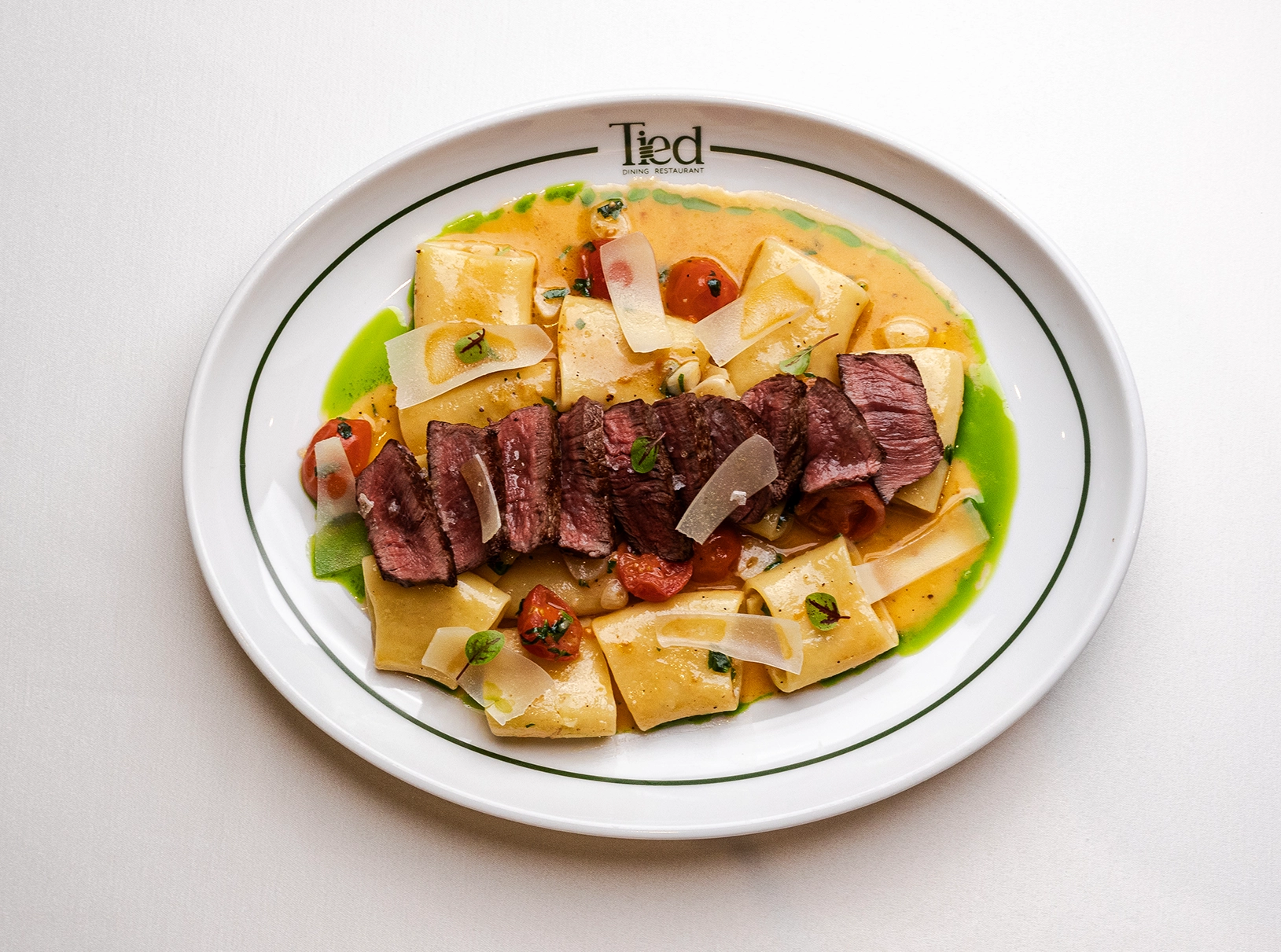 Paccheri Cu Mușchi De Vită